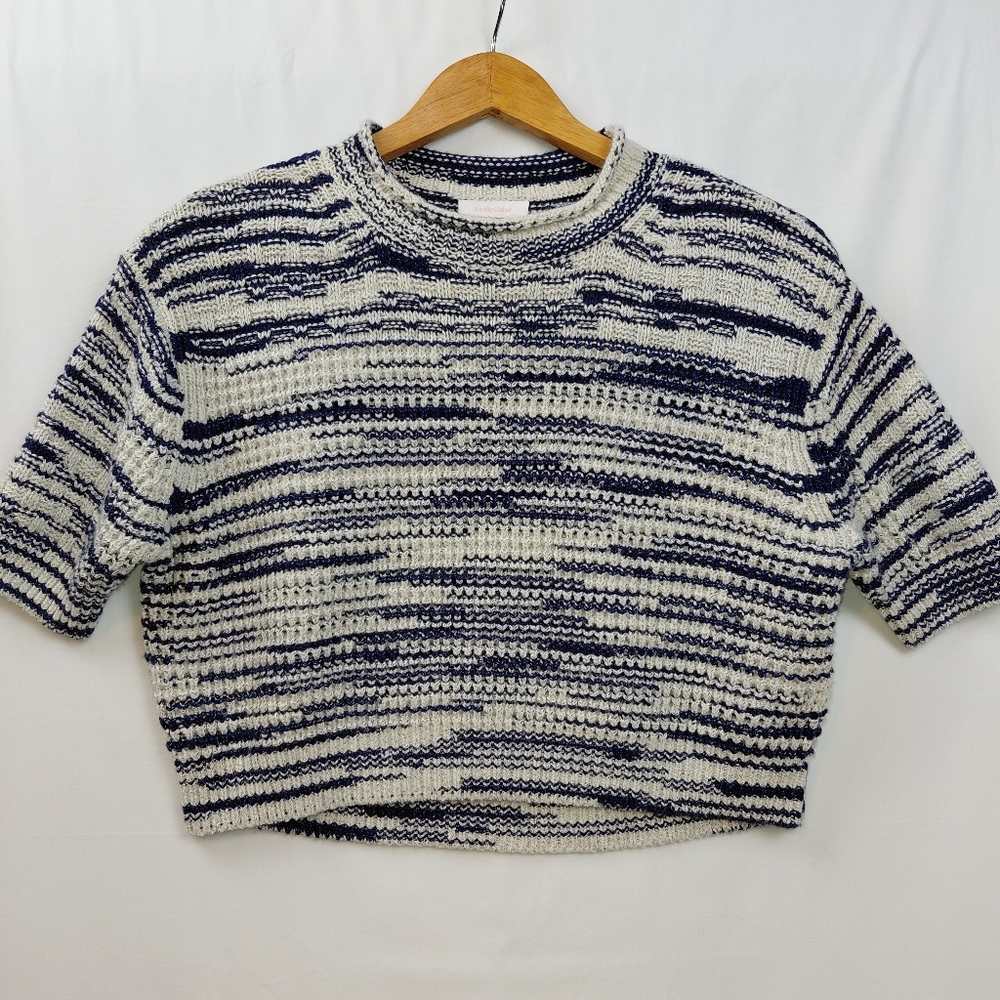 See By Chloe Textured Navy Cream Knit Short-Sleeve Sweater Top Sz‎ Med Cropped